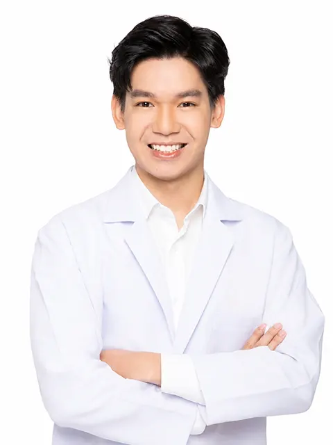 คุณหมอโฟโต้ นพ.ณัฐนนท์ อัศวโสวรรณ เอเมนร่าคลินิก คลินิกความงามนครศรีธรรมราช